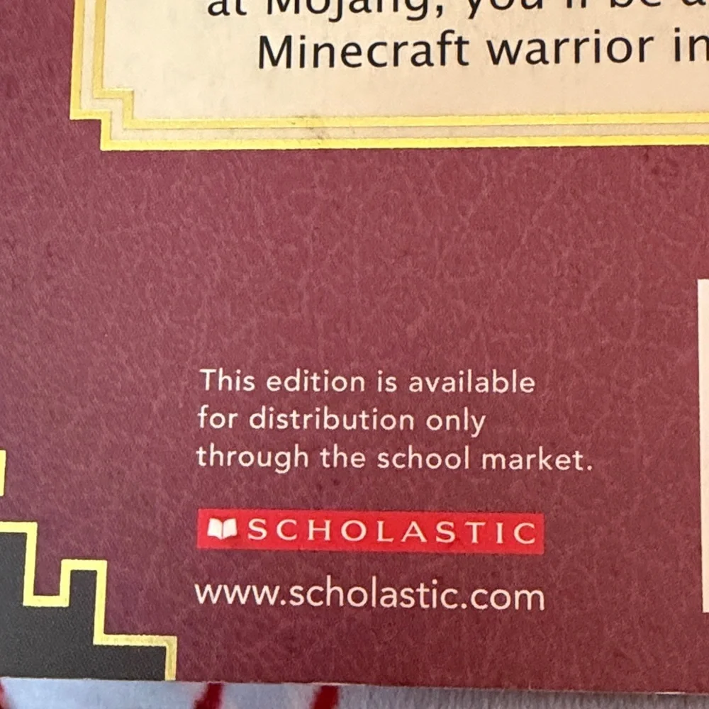 Minecraft Combat Guide - Brown and Yellow
